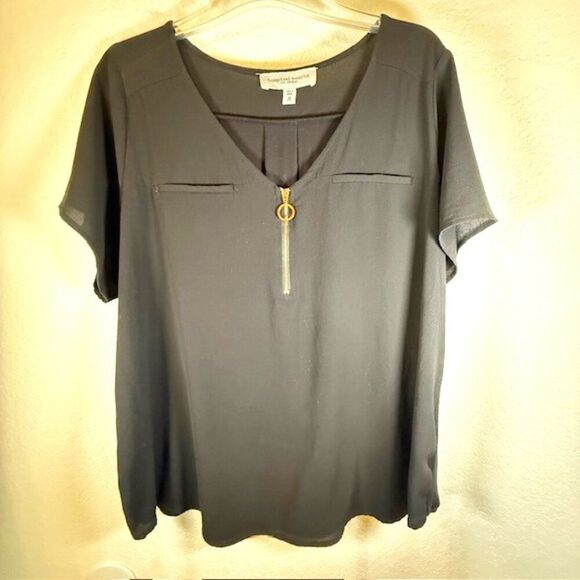 Unbranded Tops - Tempted Hearts V Neck Popover Blouse with Front Zipper- Womens Size 2X